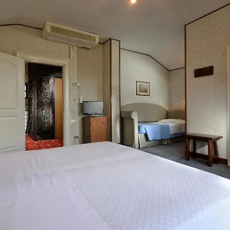 Hotel La Meridiana 3*