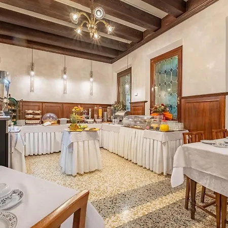 La Meridiana Hotel Lido de Venecia